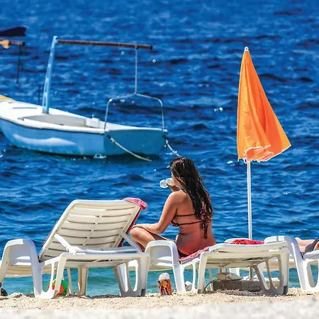 1 Bedroom In Okrug Gornji Apartment Trogir